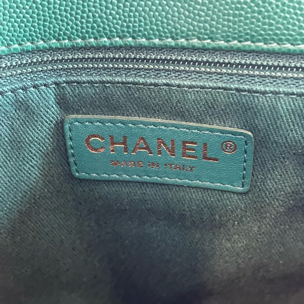 💚 ✨ Gorgeous  Chanel Coco Handle✨💚 - Picture 8 of 14